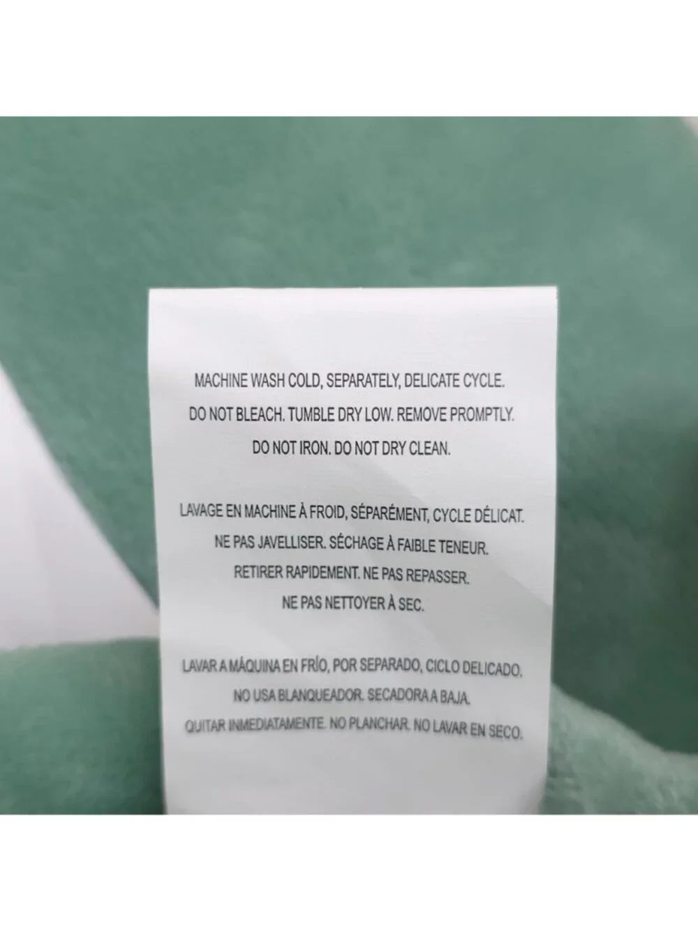 Tommy Hilfiger Reversible Lush Throw Blanket Plush 50x70 Green & Modern Check